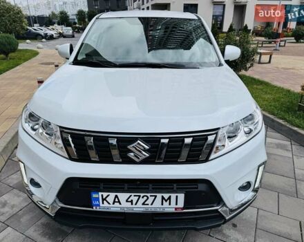 Білий Сузукі Вітара, об'ємом двигуна 1.59 л та пробігом 20 тис. км за 22500 $, фото 2 на Automoto.ua