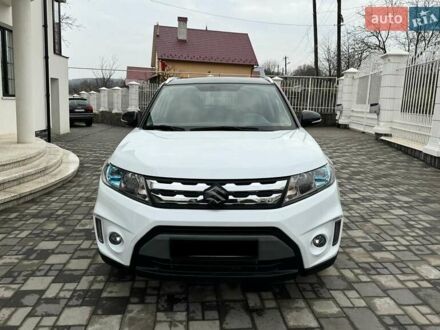 Белый Сузуки Витара, объемом двигателя 1.59 л и пробегом 145 тыс. км за 15800 $, фото 1 на Automoto.ua