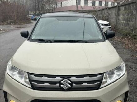 Белый Сузуки Витара, объемом двигателя 1.59 л и пробегом 150 тыс. км за 13800 $, фото 1 на Automoto.ua