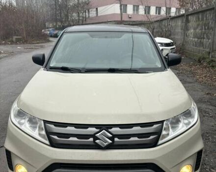 Белый Сузуки Витара, объемом двигателя 1.59 л и пробегом 150 тыс. км за 13800 $, фото 1 на Automoto.ua
