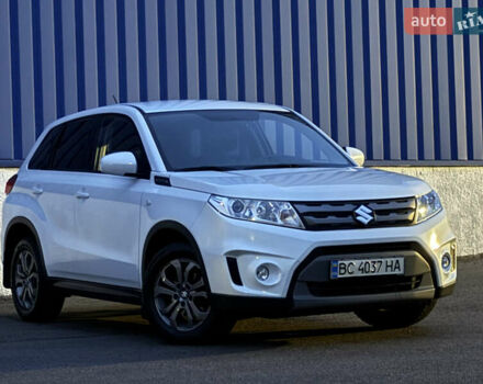Белый Сузуки Витара, объемом двигателя 1.6 л и пробегом 79 тыс. км за 16999 $, фото 1 на Automoto.ua