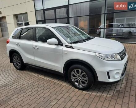 Білий Сузукі Вітара, об'ємом двигуна 1.59 л та пробігом 71 тис. км за 14999 $, фото 1 на Automoto.ua