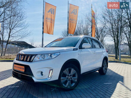 Сузукі Вітара 2019 у Дніпро (Дніпропетровську) на Automoto.ua Білий Сузукі Вітара, об'ємом двигуна 1 л та пробігом 55 тис. км за 14800 $, фото 1 на Automoto.ua