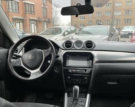 Бежевый Сузуки Витара, объемом двигателя 1.59 л и пробегом 175 тыс. км за 16000 $, фото 24 на Automoto.ua