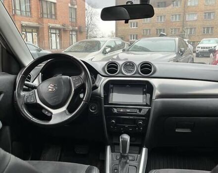 Бежевый Сузуки Витара, объемом двигателя 1.59 л и пробегом 175 тыс. км за 16000 $, фото 25 на Automoto.ua