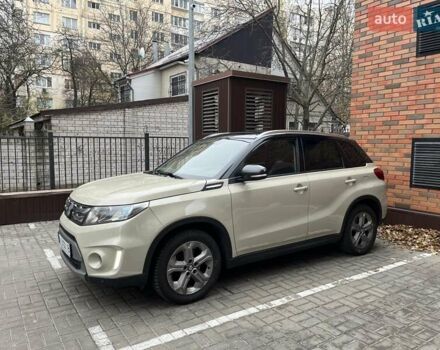 Бежевый Сузуки Витара, объемом двигателя 1.59 л и пробегом 175 тыс. км за 16000 $, фото 8 на Automoto.ua