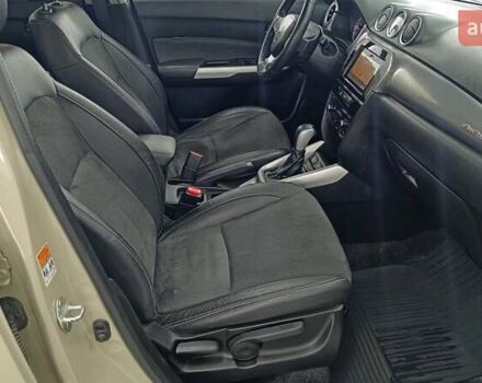 Бежевый Сузуки Витара, объемом двигателя 1.59 л и пробегом 176 тыс. км за 15577 $, фото 5 на Automoto.ua