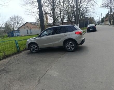 Бежевый Сузуки Витара, объемом двигателя 1.6 л и пробегом 263 тыс. км за 16200 $, фото 1 на Automoto.ua