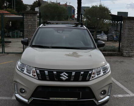 Бежевий Сузукі Вітара, об'ємом двигуна 1.37 л та пробігом 86 тис. км за 20500 $, фото 2 на Automoto.ua