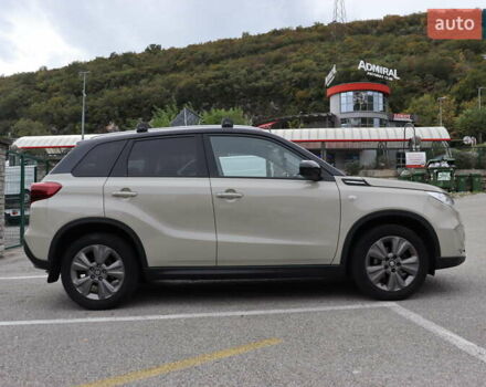 Бежевий Сузукі Вітара, об'ємом двигуна 1.37 л та пробігом 86 тис. км за 20500 $, фото 1 на Automoto.ua