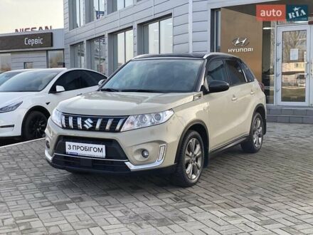 Бежевый Сузуки Витара, объемом двигателя 1.37 л и пробегом 22 тыс. км за 19600 $, фото 1 на Automoto.ua