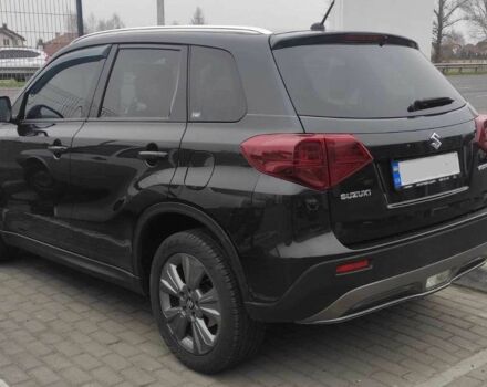 Черный Сузуки Витара, объемом двигателя 1 л и пробегом 93 тыс. км за 15500 $, фото 2 на Automoto.ua