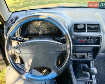 Черный Сузуки Витара, объемом двигателя 1.6 л и пробегом 185 тыс. км за 5500 $, фото 11 на Automoto.ua