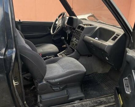 Черный Сузуки Витара, объемом двигателя 1.6 л и пробегом 300 тыс. км за 3000 $, фото 3 на Automoto.ua