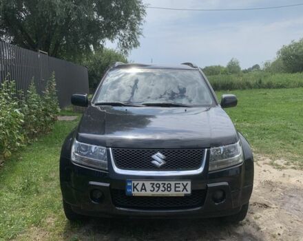 Черный Сузуки Витара, объемом двигателя 2 л и пробегом 139 тыс. км за 7900 $, фото 2 на Automoto.ua