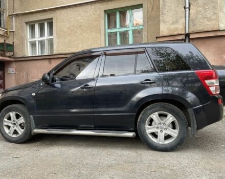 Черный Сузуки Витара, объемом двигателя 2 л и пробегом 250 тыс. км за 5905 $, фото 3 на Automoto.ua