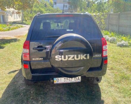 Черный Сузуки Витара, объемом двигателя 2 л и пробегом 131 тыс. км за 8500 $, фото 5 на Automoto.ua