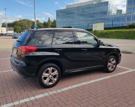 Черный Сузуки Витара, объемом двигателя 1.6 л и пробегом 108 тыс. км за 8400 $, фото 6 на Automoto.ua