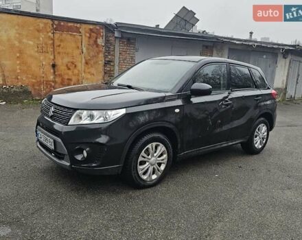 Черный Сузуки Витара, объемом двигателя 1.59 л и пробегом 158 тыс. км за 5700 $, фото 8 на Automoto.ua