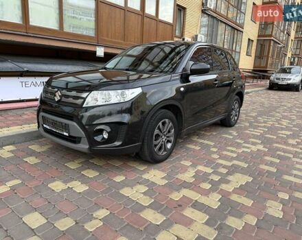 Сузуки Витара 2017 в Киеве на Automoto.ua Черный Сузуки Витара, объемом двигателя 1.6 л и пробегом 95 тыс. км за 16199 $, фото 9 на Automoto.ua