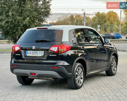 Сузукі Вітара 2018 у Дніпро (Дніпропетровську) на Automoto.ua Чорний Сузукі Вітара, об'ємом двигуна 1.59 л та пробігом 97 тис. км за 15800 $, фото 8 на Automoto.ua