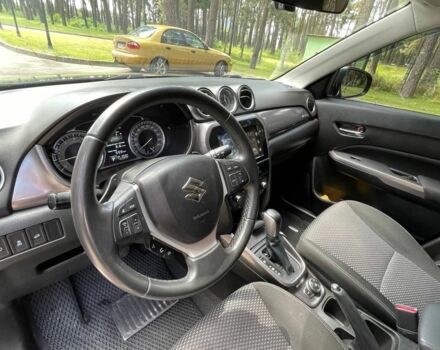 Сузуки Витара 2020 в Киеве на Automoto.ua Черный Сузуки Витара, объемом двигателя 1.6 л и пробегом 116 тыс. км за 21999 $, фото 7 на Automoto.ua