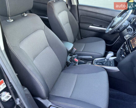 Черный Сузуки Витара, объемом двигателя 1.37 л и пробегом 2 тыс. км за 21900 $, фото 14 на Automoto.ua