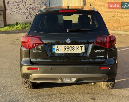 Черный Сузуки Витара, объемом двигателя 1.37 л и пробегом 2 тыс. км за 21900 $, фото 3 на Automoto.ua
