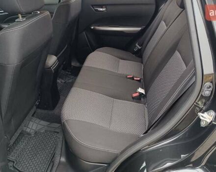 Черный Сузуки Витара, объемом двигателя 1.37 л и пробегом 2 тыс. км за 21501 $, фото 11 на Automoto.ua