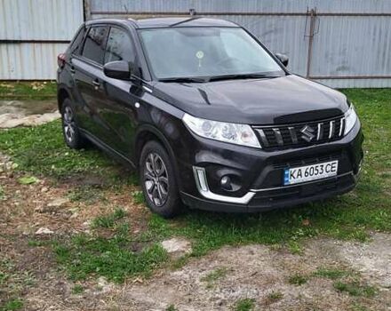 Чорний Сузукі Вітара, об'ємом двигуна 1.59 л та пробігом 121 тис. км за 17000 $, фото 1 на Automoto.ua
