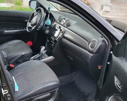 Чорний Сузукі Вітара, об'ємом двигуна 1.59 л та пробігом 121 тис. км за 17000 $, фото 9 на Automoto.ua