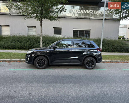 Черный Сузуки Витара, объемом двигателя 1.59 л и пробегом 136 тыс. км за 16091 $, фото 2 на Automoto.ua