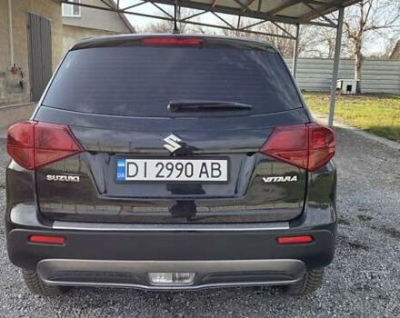 Черный Сузуки Витара, объемом двигателя 1.59 л и пробегом 36 тыс. км за 19000 $, фото 5 на Automoto.ua