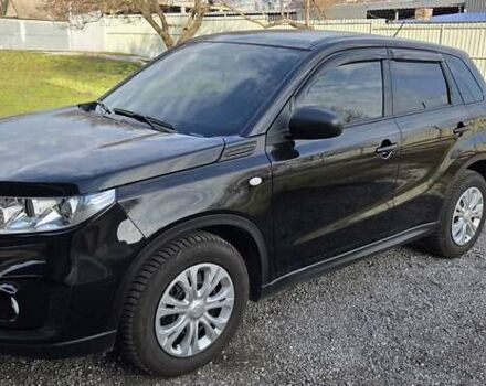 Черный Сузуки Витара, объемом двигателя 1.59 л и пробегом 36 тыс. км за 19000 $, фото 1 на Automoto.ua
