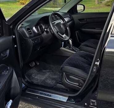 Черный Сузуки Витара, объемом двигателя 1.59 л и пробегом 36 тыс. км за 19000 $, фото 13 на Automoto.ua