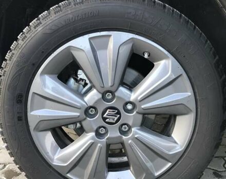 Черный Сузуки Витара, объемом двигателя 1.37 л и пробегом 7 тыс. км за 23400 $, фото 12 на Automoto.ua