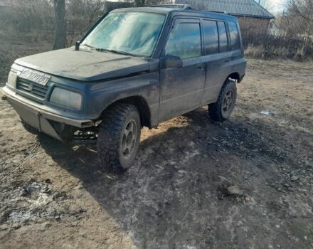 Черный Сузуки Витара, объемом двигателя 1.9 л и пробегом 210 тыс. км за 2602 $, фото 1 на Automoto.ua