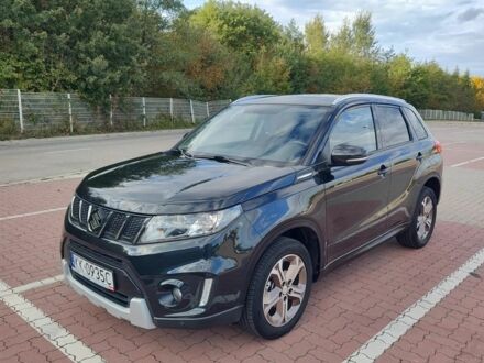 Черный Сузуки Витара, объемом двигателя 1.6 л и пробегом 108 тыс. км за 8400 $, фото 1 на Automoto.ua