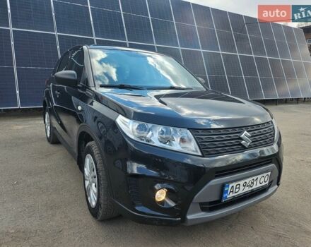 Черный Сузуки Витара, объемом двигателя 1.59 л и пробегом 48 тыс. км за 14800 $, фото 1 на Automoto.ua