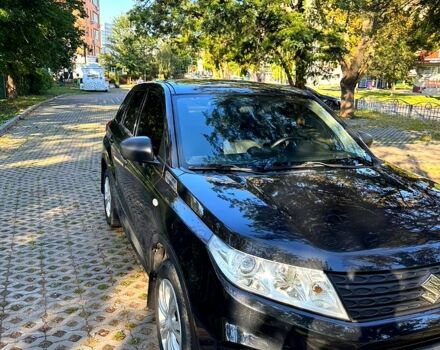 Черный Сузуки Витара, объемом двигателя 1.6 л и пробегом 158 тыс. км за 14500 $, фото 1 на Automoto.ua