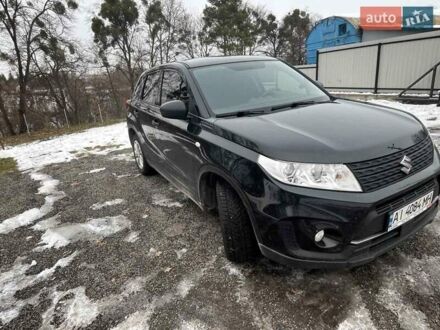 Сузукі Вітара 2020 у Фастове на Automoto.ua Чорний Сузукі Вітара, об'ємом двигуна 1.6 л та пробігом 82 тис. км за 17300 $, фото 1 на Automoto.ua