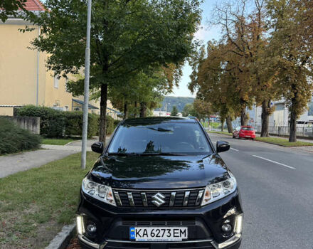 Черный Сузуки Витара, объемом двигателя 1.59 л и пробегом 136 тыс. км за 16091 $, фото 1 на Automoto.ua