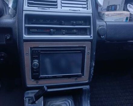 Красный Сузуки Витара, объемом двигателя 1.6 л и пробегом 860 тыс. км за 3500 $, фото 7 на Automoto.ua