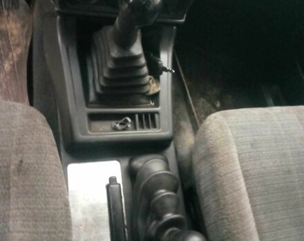 Красный Сузуки Витара, объемом двигателя 2 л и пробегом 350 тыс. км за 4500 $, фото 2 на Automoto.ua