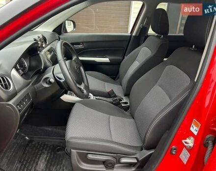 Красный Сузуки Витара, объемом двигателя 1.6 л и пробегом 60 тыс. км за 18500 $, фото 14 на Automoto.ua