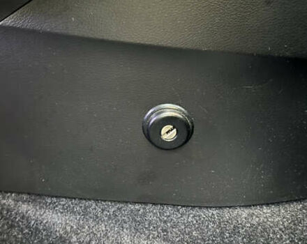 Красный Сузуки Витара, объемом двигателя 1.59 л и пробегом 124 тыс. км за 17980 $, фото 20 на Automoto.ua