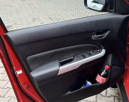 Красный Сузуки Витара, объемом двигателя 1.59 л и пробегом 124 тыс. км за 17980 $, фото 13 на Automoto.ua