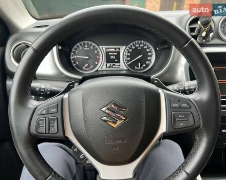 Красный Сузуки Витара, объемом двигателя 1.6 л и пробегом 60 тыс. км за 18500 $, фото 17 на Automoto.ua