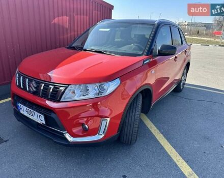 Красный Сузуки Витара, объемом двигателя 1 л и пробегом 83 тыс. км за 17900 $, фото 4 на Automoto.ua