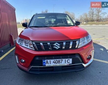 Красный Сузуки Витара, объемом двигателя 1 л и пробегом 83 тыс. км за 17900 $, фото 1 на Automoto.ua